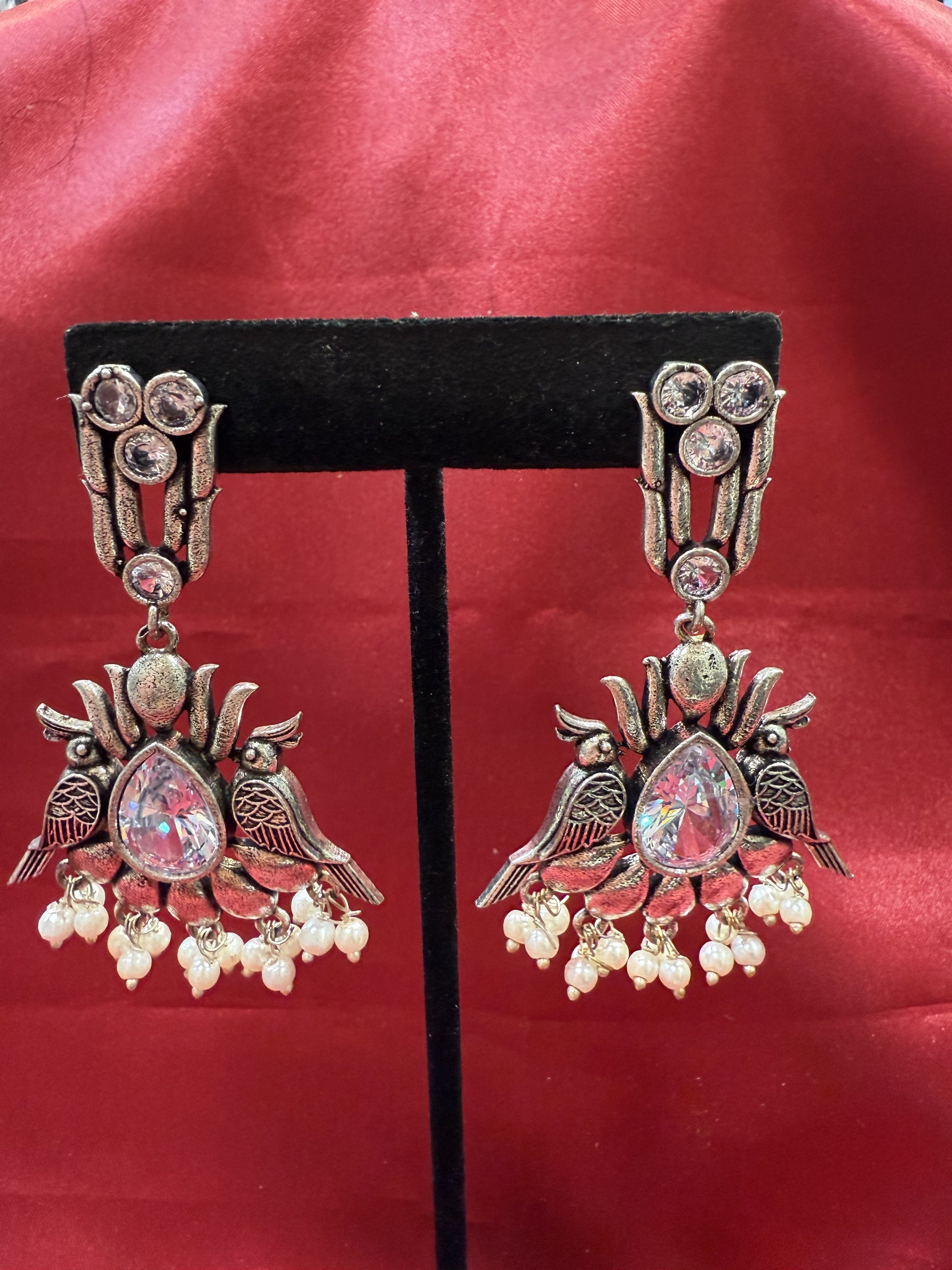 Elegant Silver Bird With Beads Earrings In Peoria