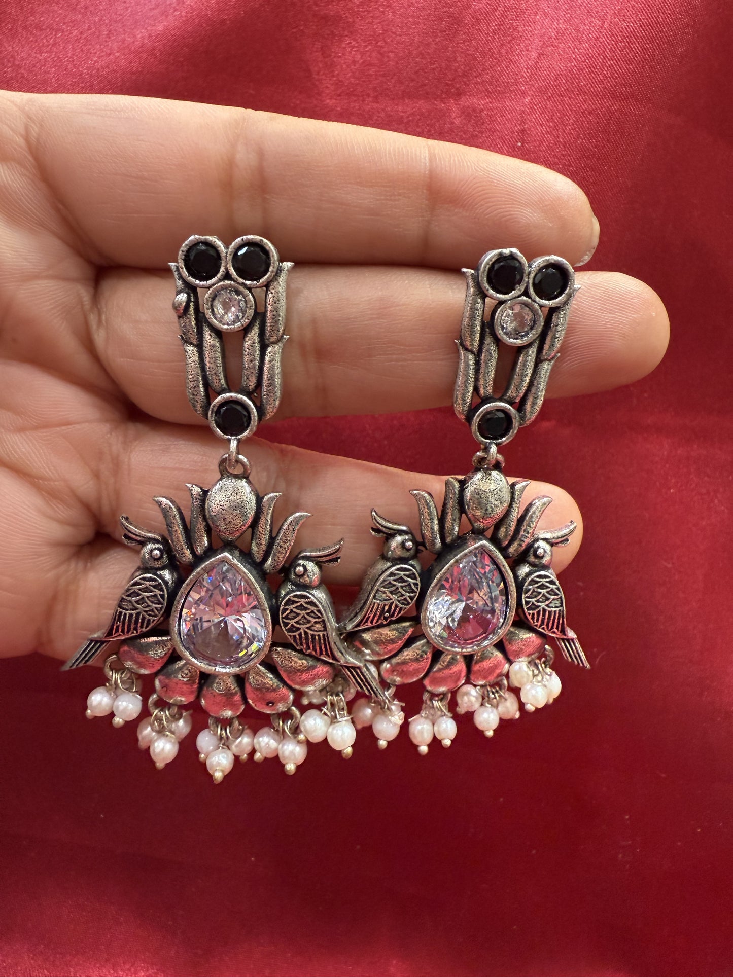 Black Stone Bird Design Oxidized With Beads Earrings In Yuma