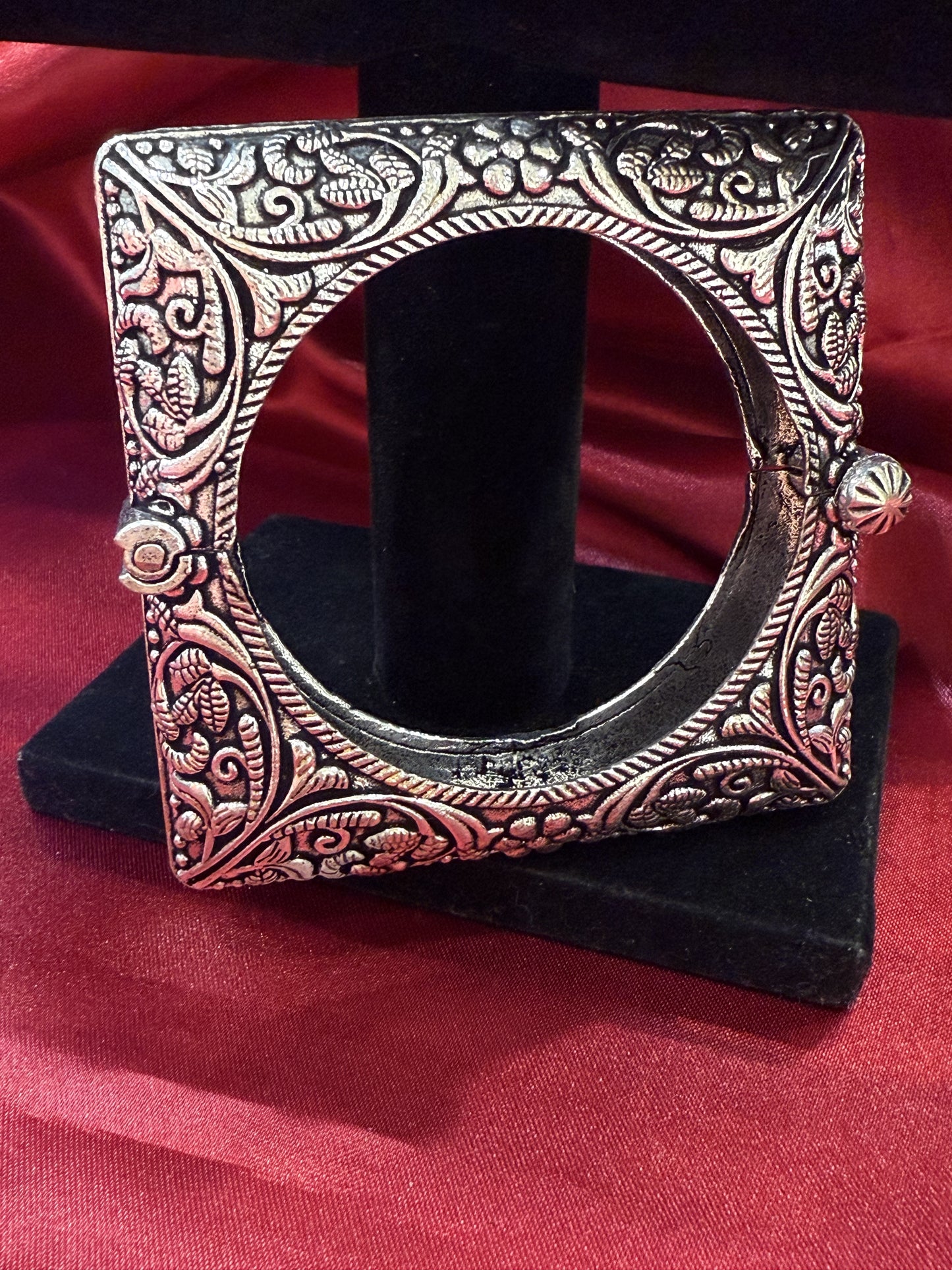 Bridal Square Design Kada Cuff Bracelet Near Me