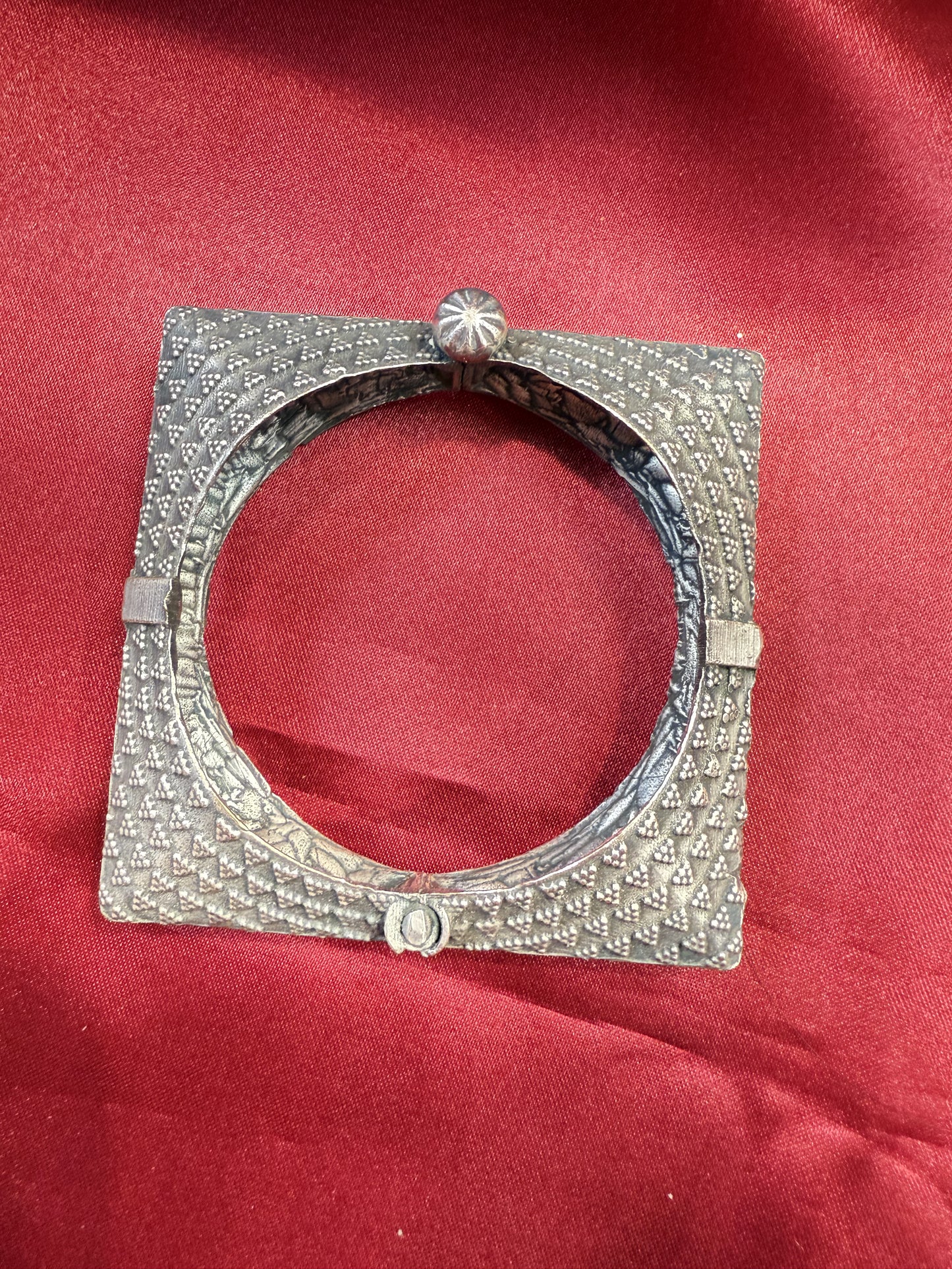 Square Design Kada Cuff Bracelet In Yuma
