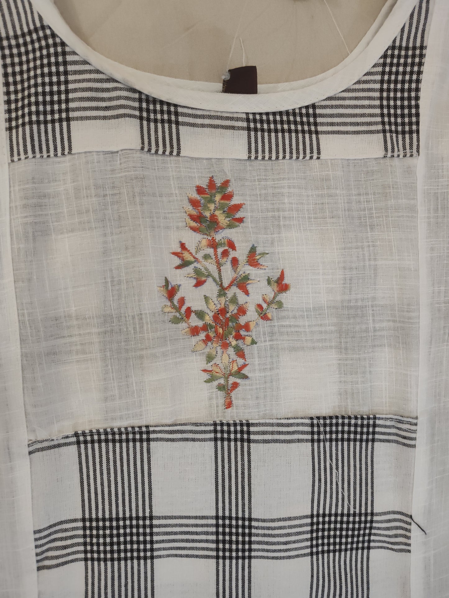 Black And White Checkered Designer Cotton Kurti Near Me