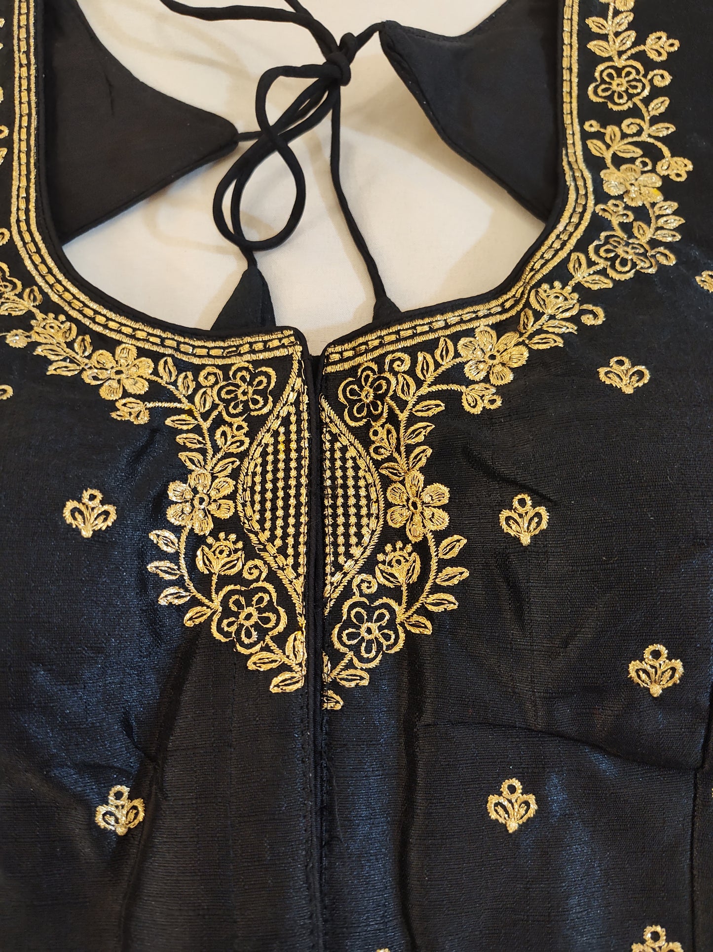 Elegant Black Color Ready To Wear Designer Blouse Near Me
