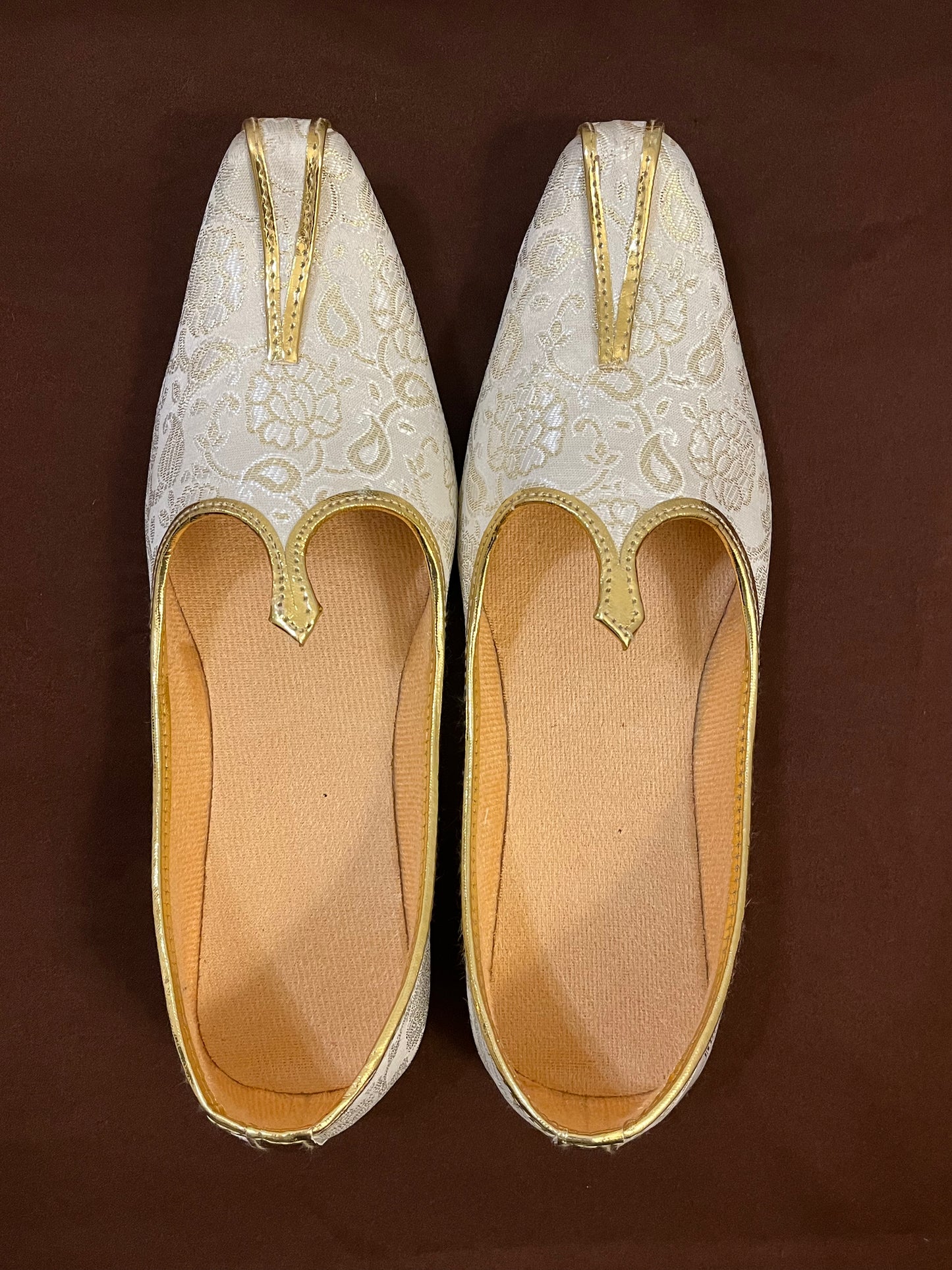 Traditional Cream Color Brocade Sherwani Mojaris For Men