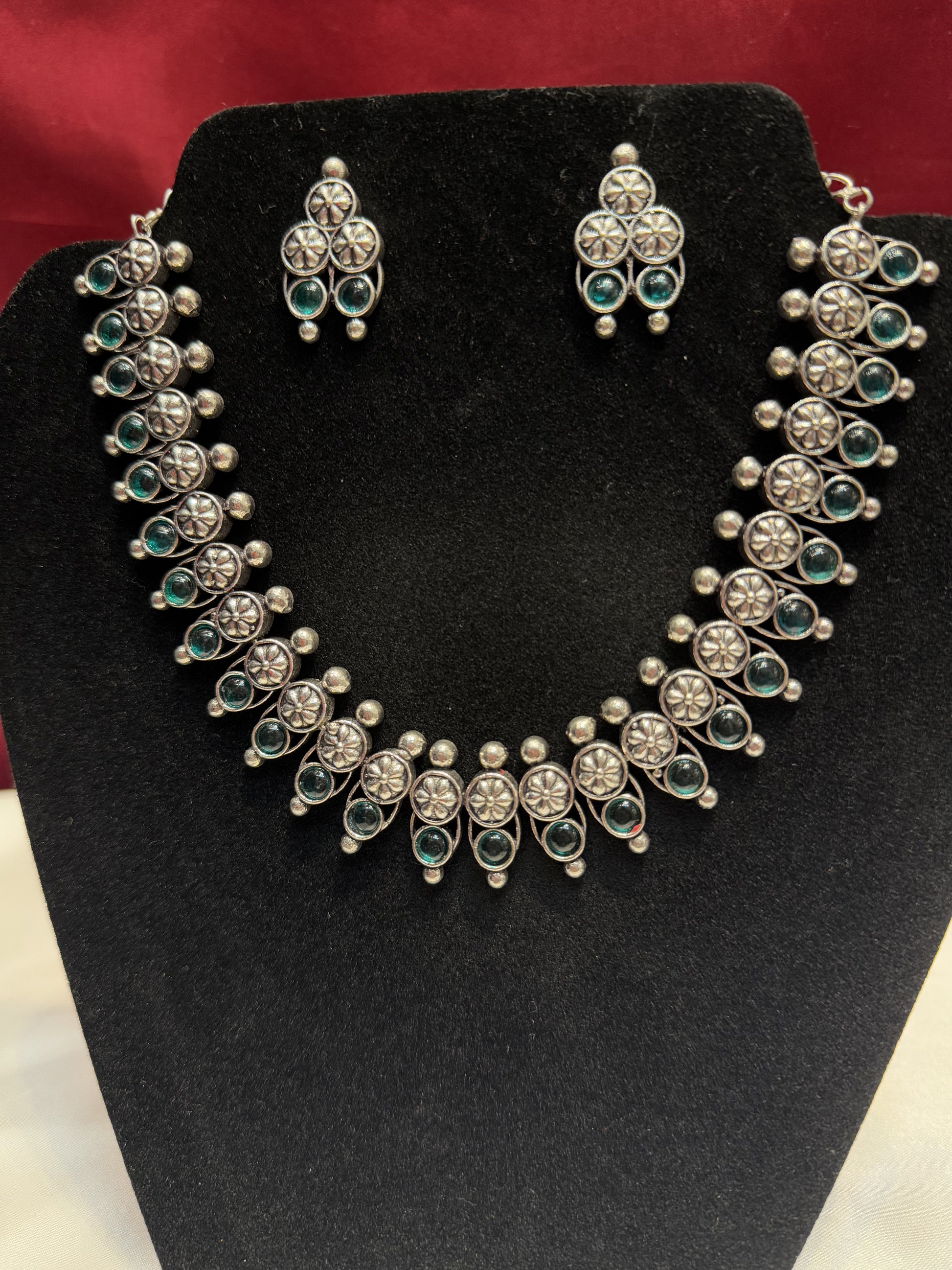 German Silver Green Color Necklace With Earrings Near Me