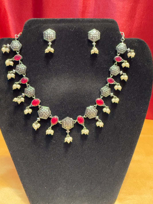 Appealing Magenta Stone Oxidized Pearl Beads Necklace With Earring Set