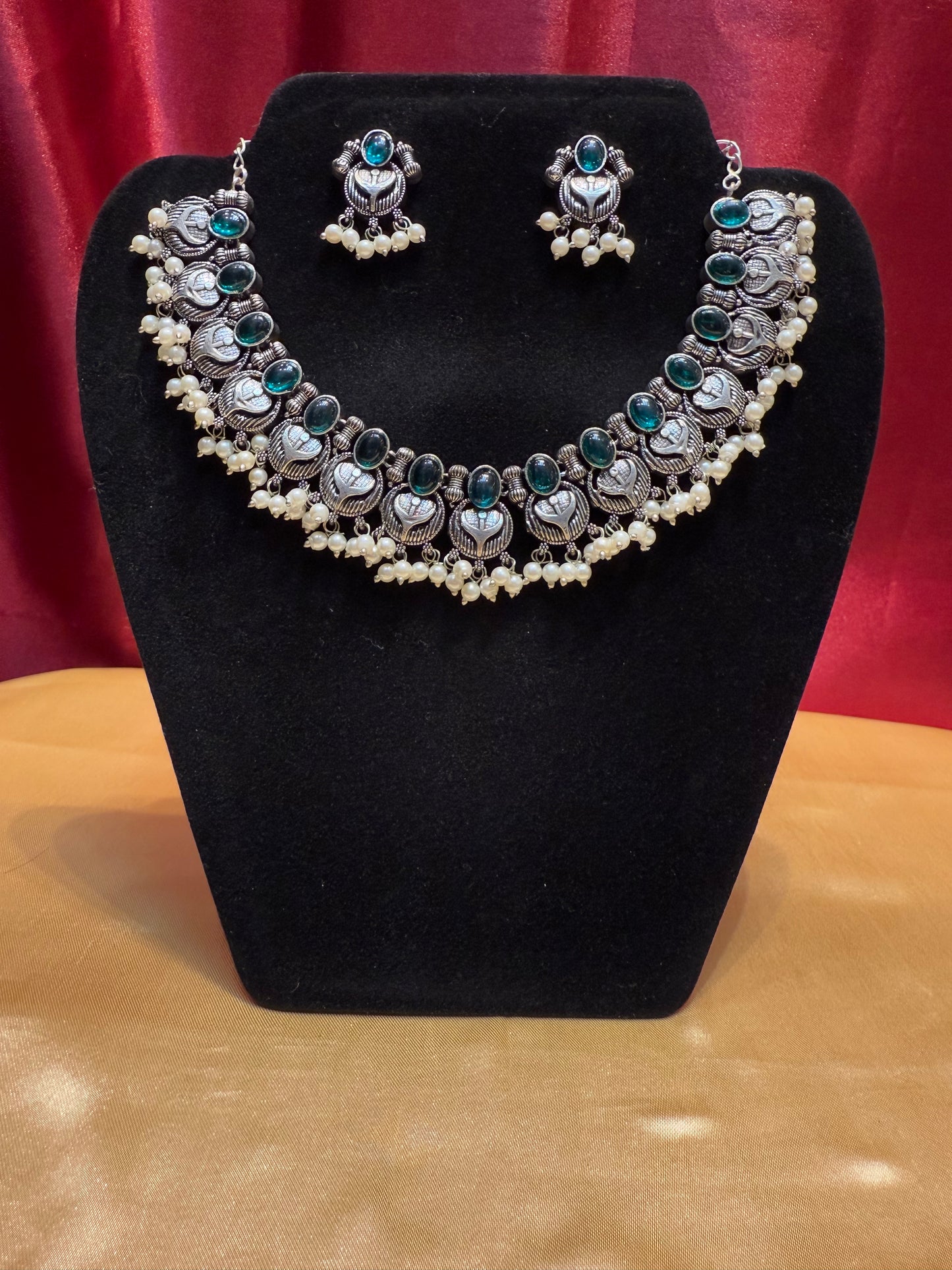 Oxidized Necklace With Earring Set In Mesa
