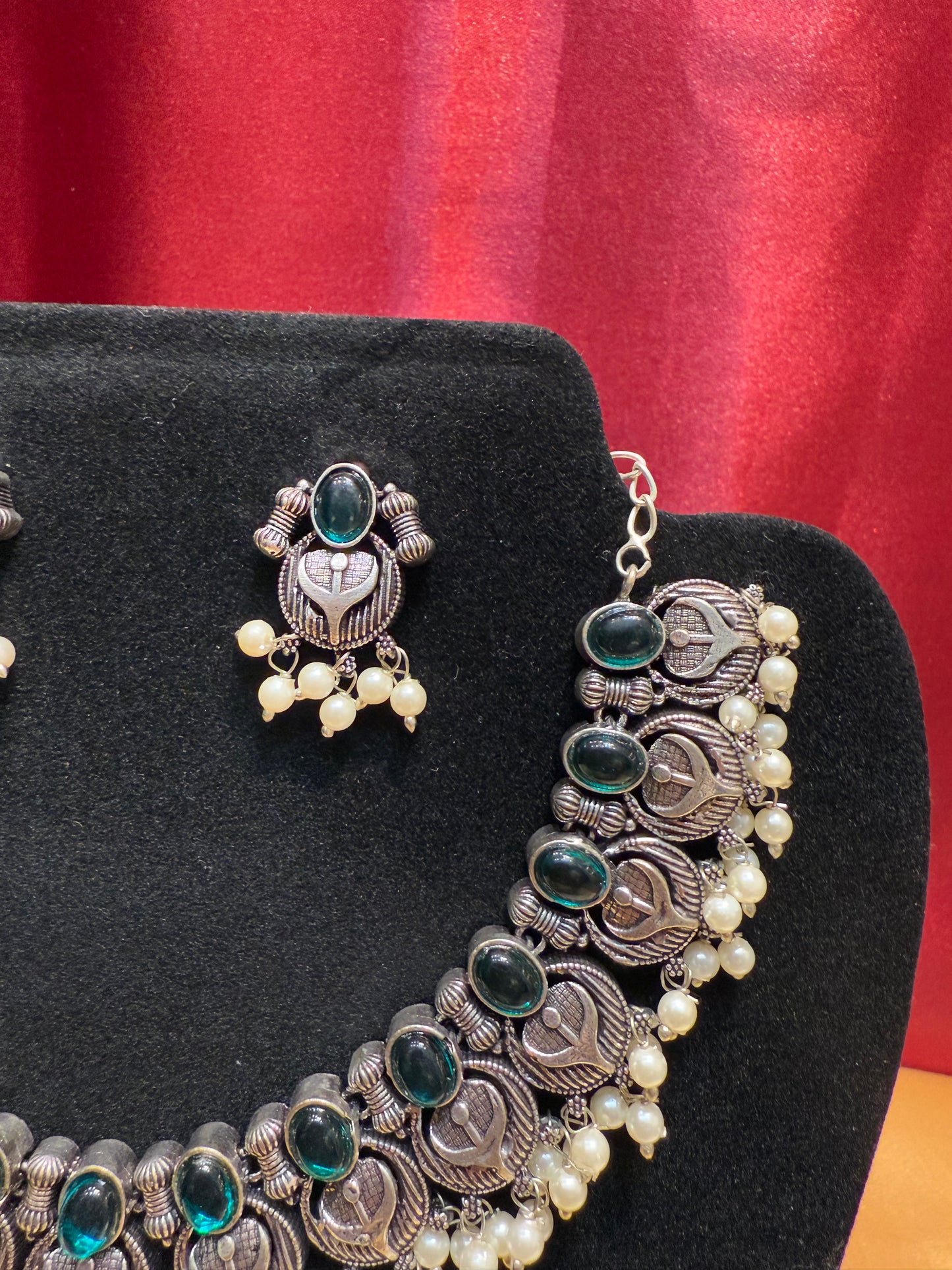Green Stoned Oxidized Necklace With Earring Set Near Me
