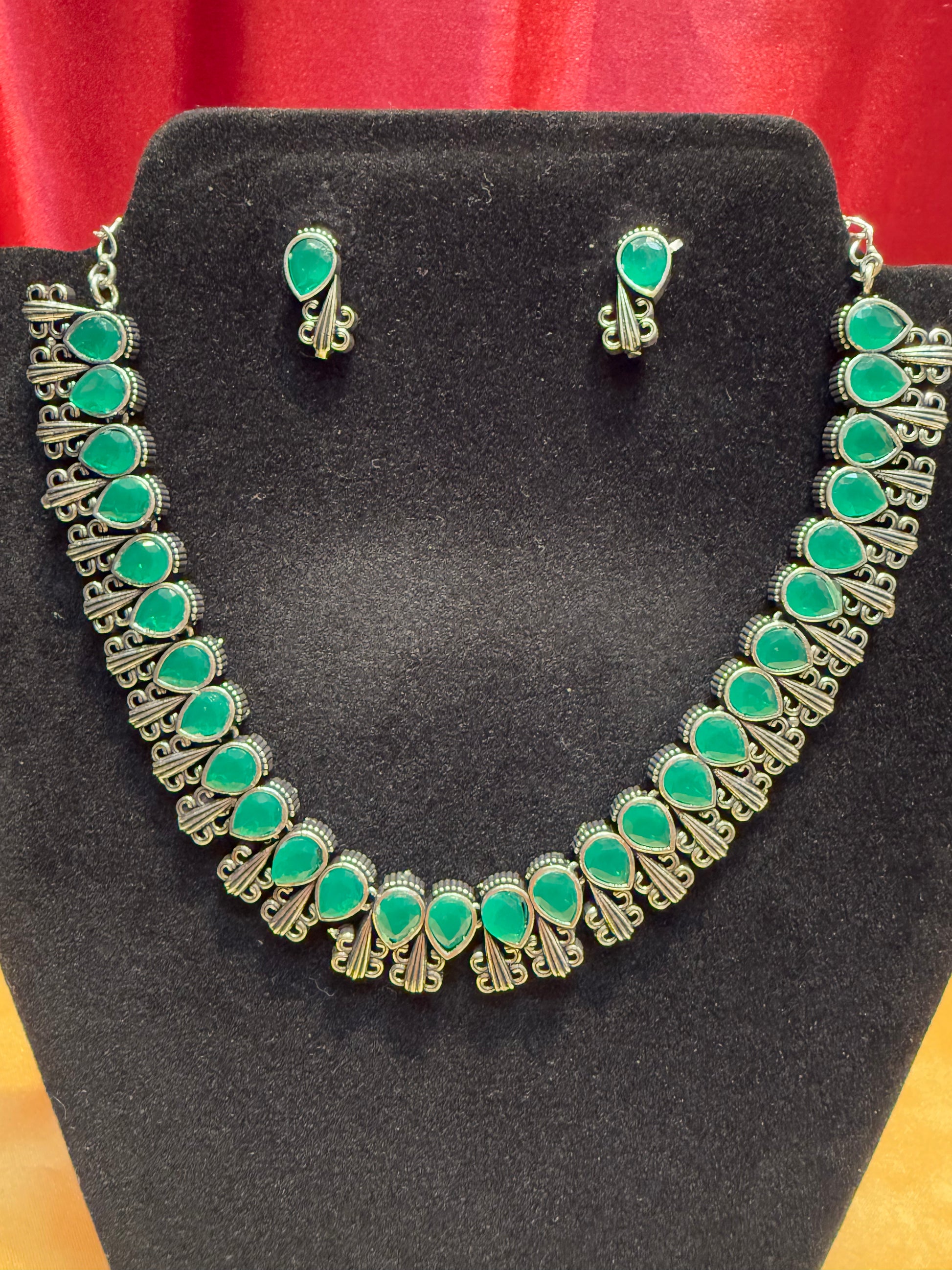 Necklace With Earring Set In Tempe