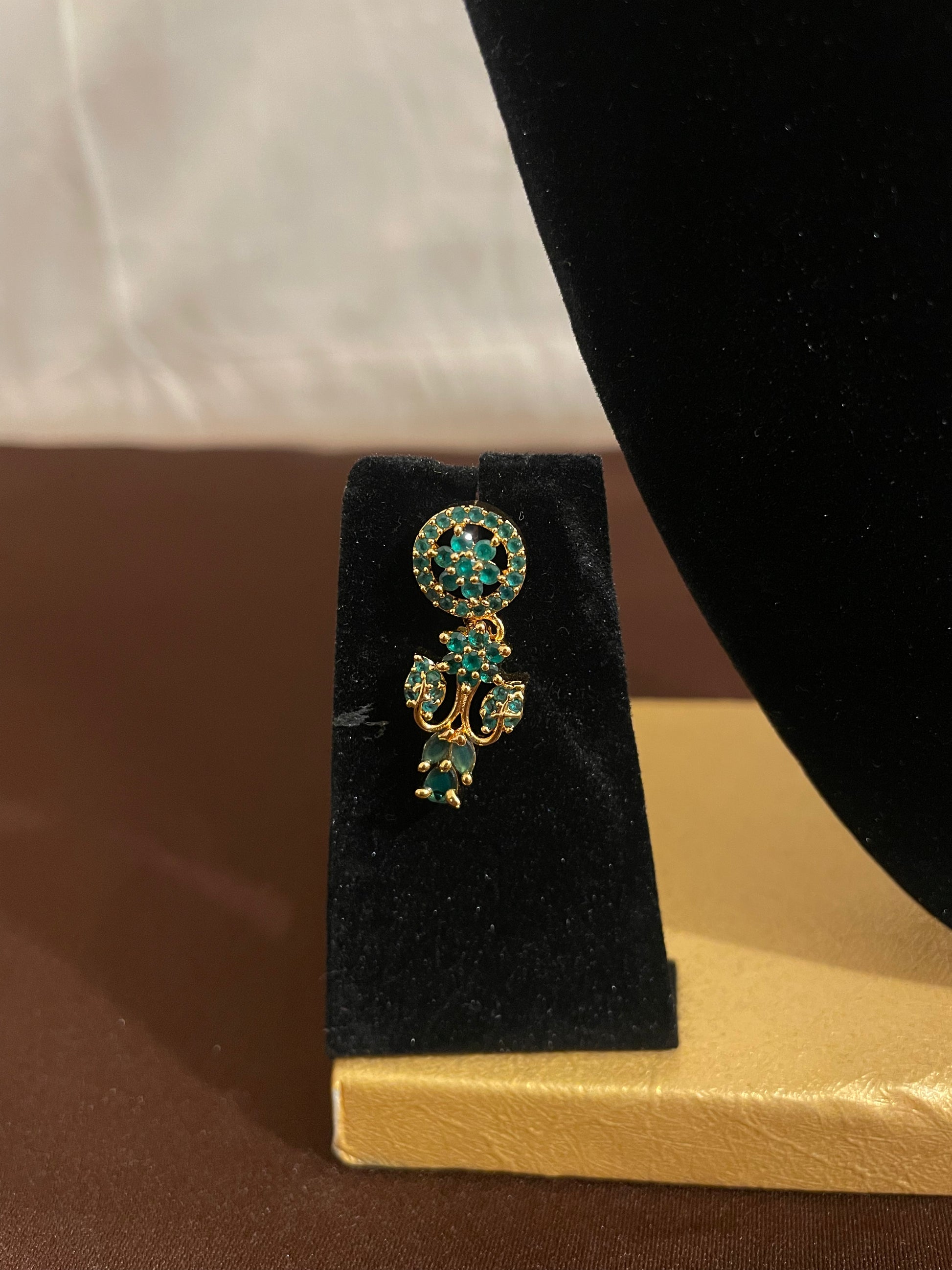 Gold Plated Green Stones Necklace Set In USA