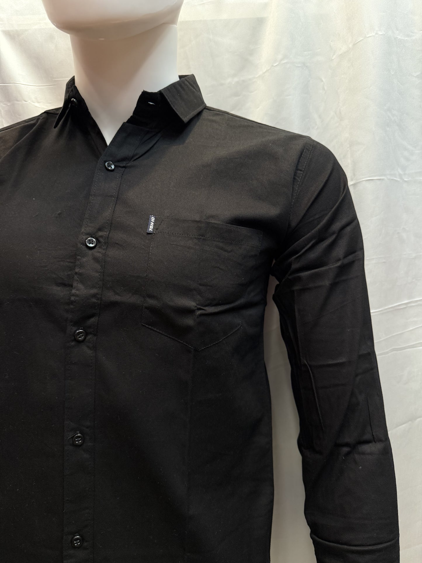 Alluring Black Shirt With Full Sleeves And Pocket For Men