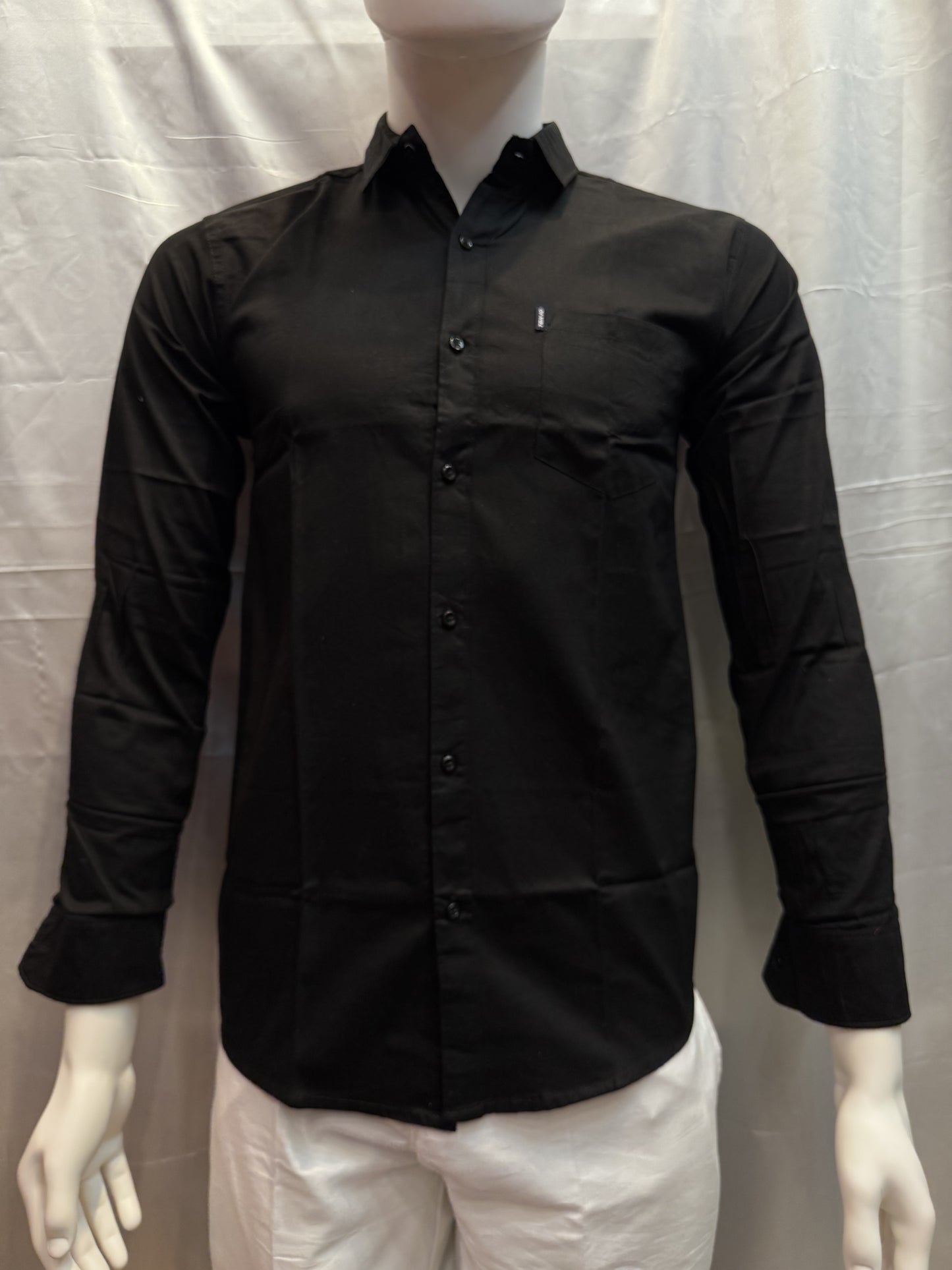 Alluring Black Shirt With Full Sleeves And Pocket For Men