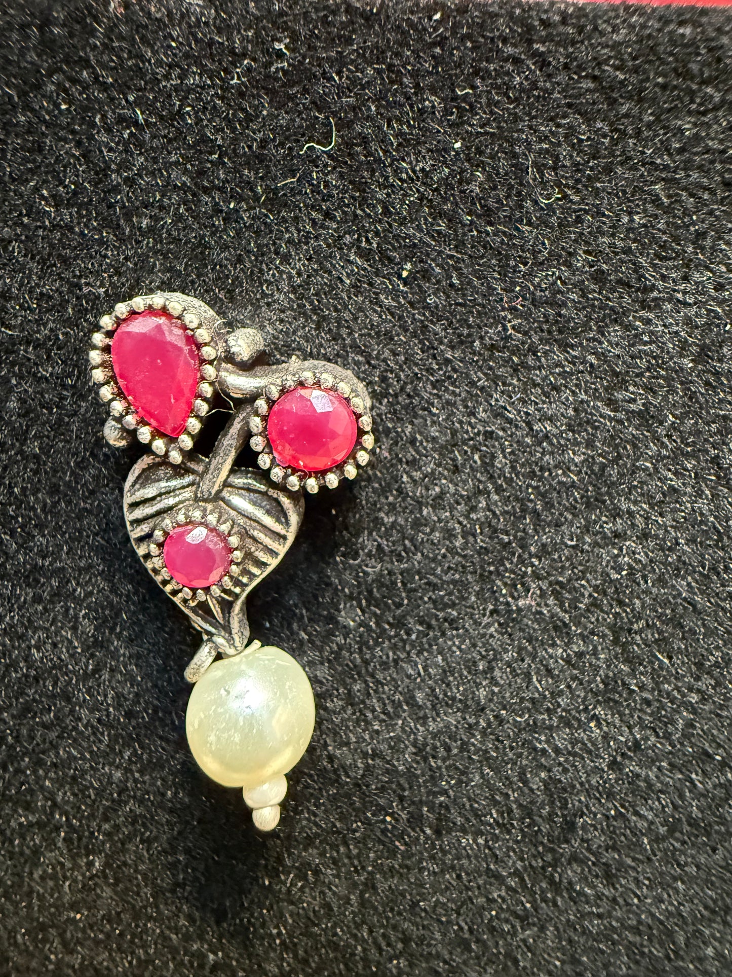 Oxidized Flower Design Earrings Set In Chandler