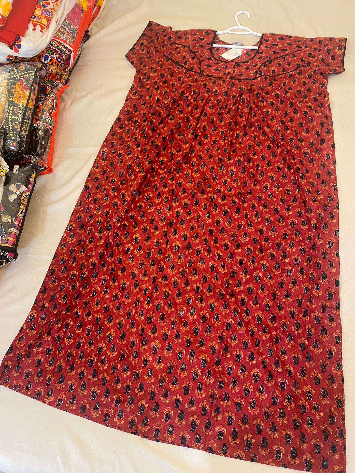 Comfy Red And Black Colored Nighty In Mesa