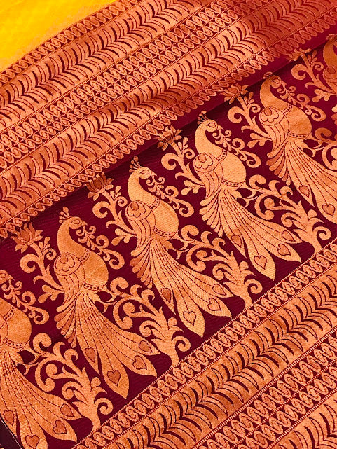 Contrast Border Unique Design Saree In Tucson