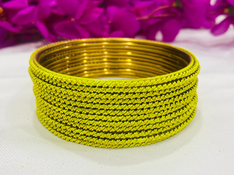 Plain Running Dotted Designer Metal Bangle sets in Douglas