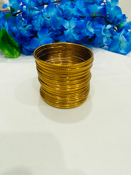 Bangles With Plain Running Dots In Yuma