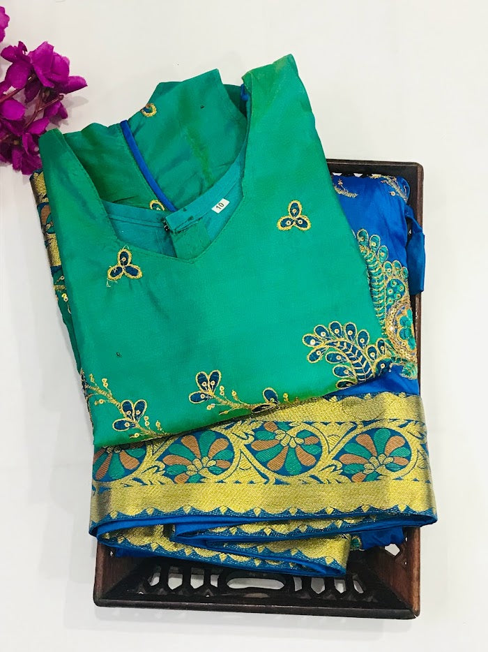 Langa Set With Zari Design In King Man