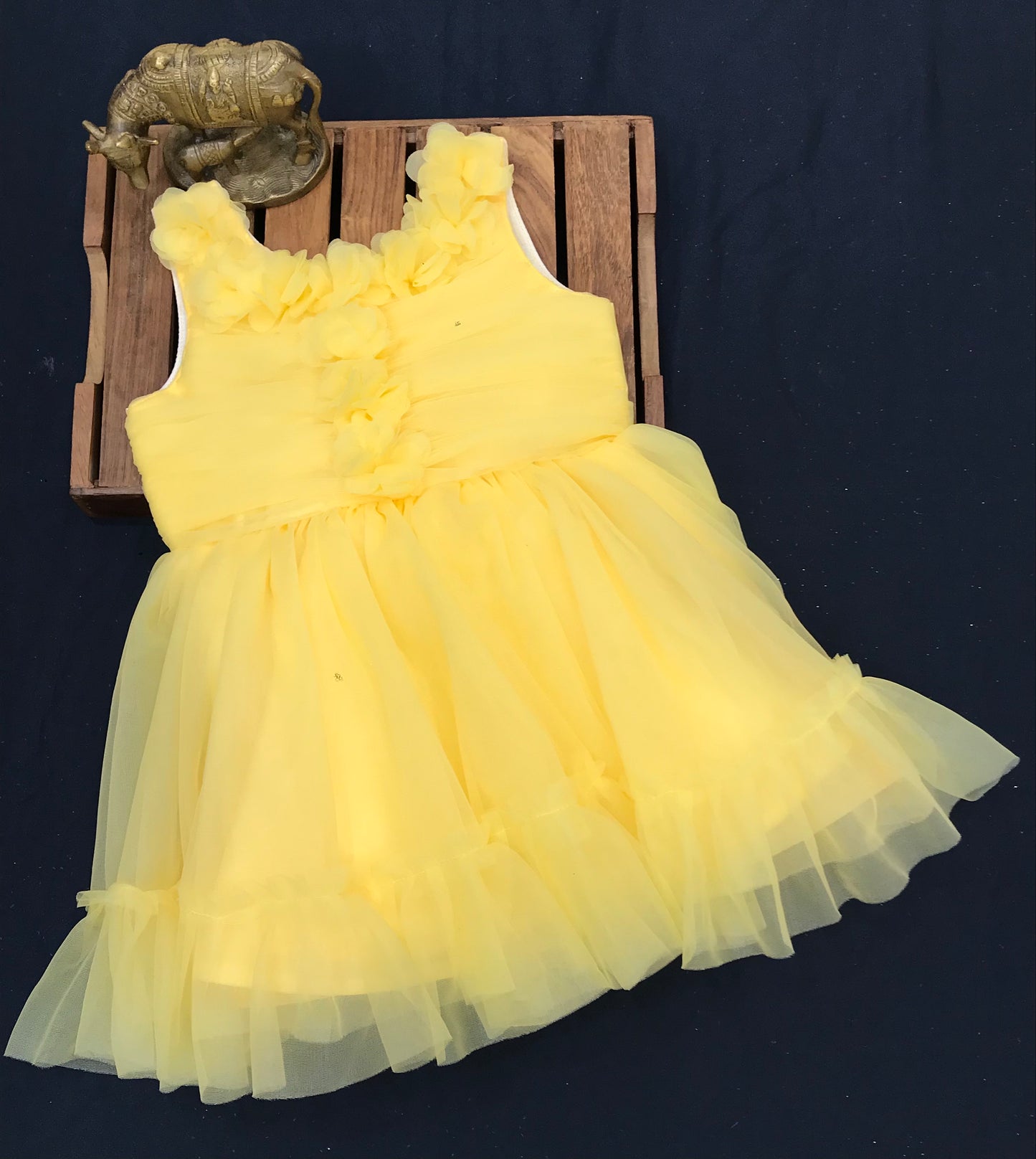 Alluring Yellow Colored Kids Party Wear Net Frock Near Me