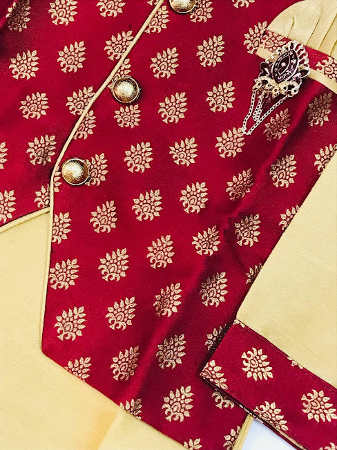 Traditional Boys Kurta Sets With Attached Brooch Pin In King Man