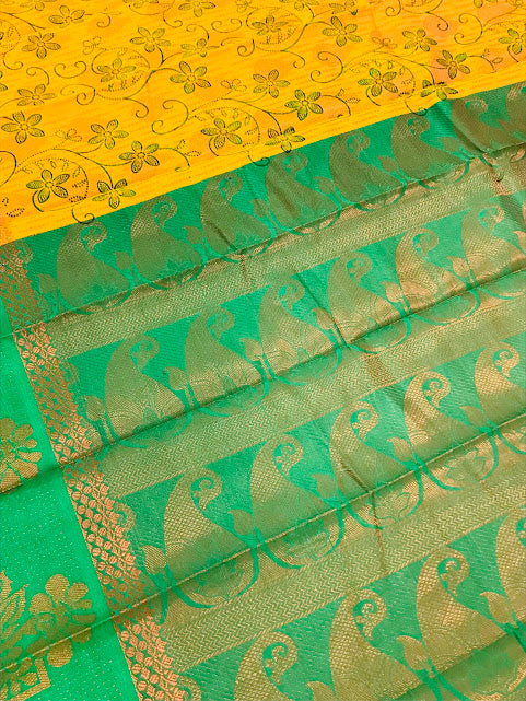 Art Silk Saree With Contrast Border In Peoria