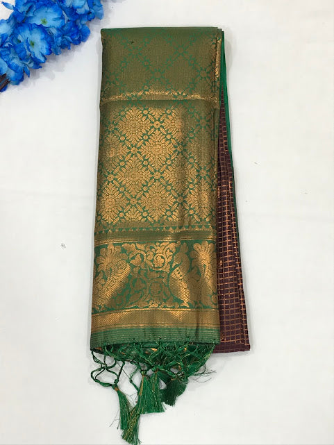 Attractive Purple Colored Art Silk With Contrast Border Royal Look Saree For Women