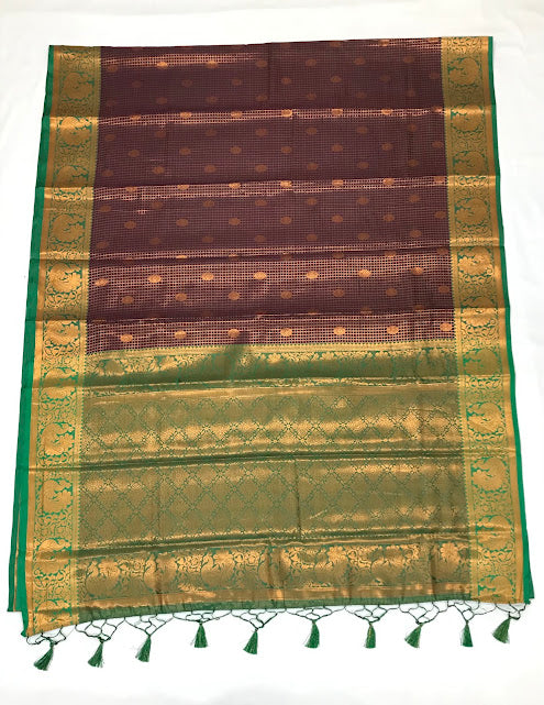 Purple Colored Art Silk With Contrast Border Royal Look Saree In Yuma