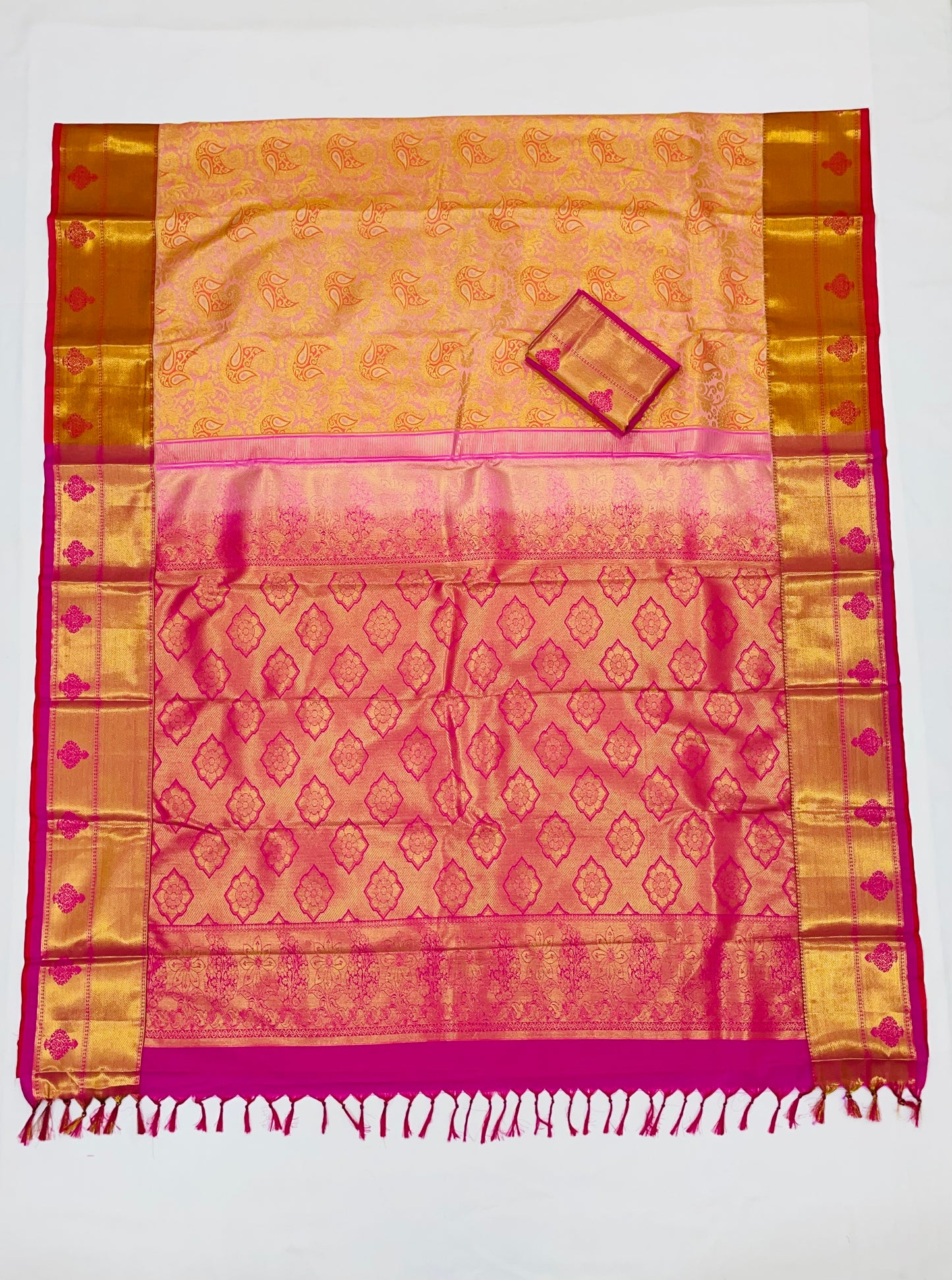 Beautiful light Pink Color Pure Kanchi Silk Saree For Women In Chandler