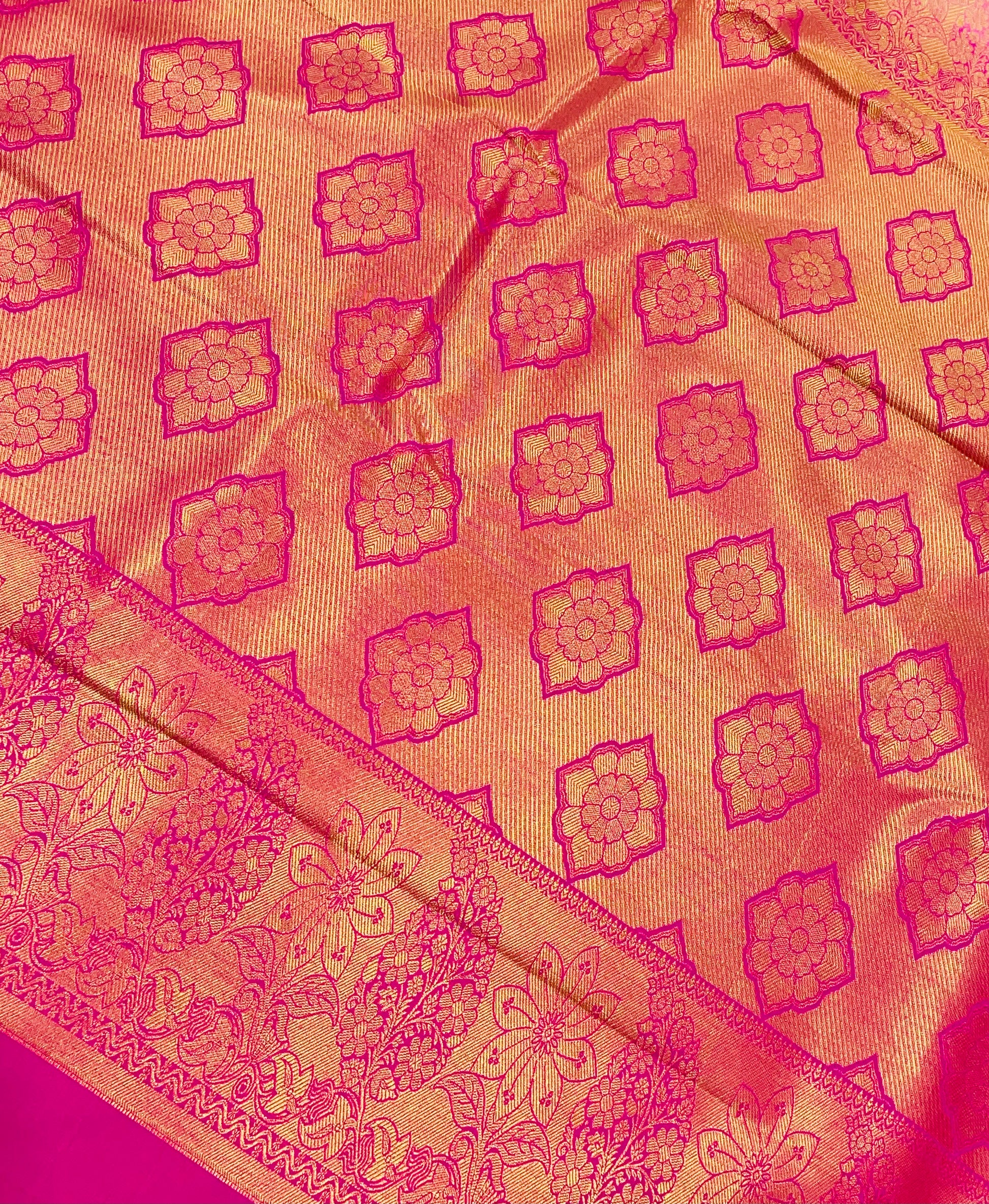 Silk Saree For Women In Tempe