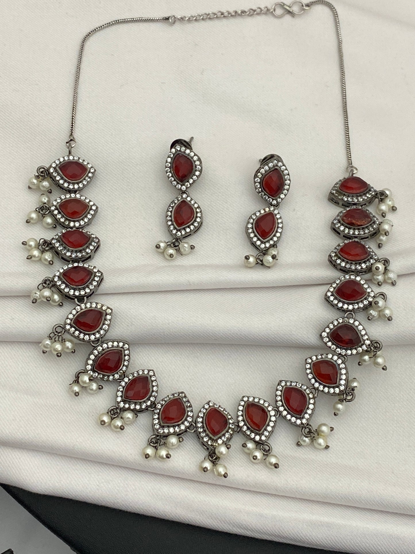 Oxidized Necklace Set With Pearl Beads In Sierra Vista