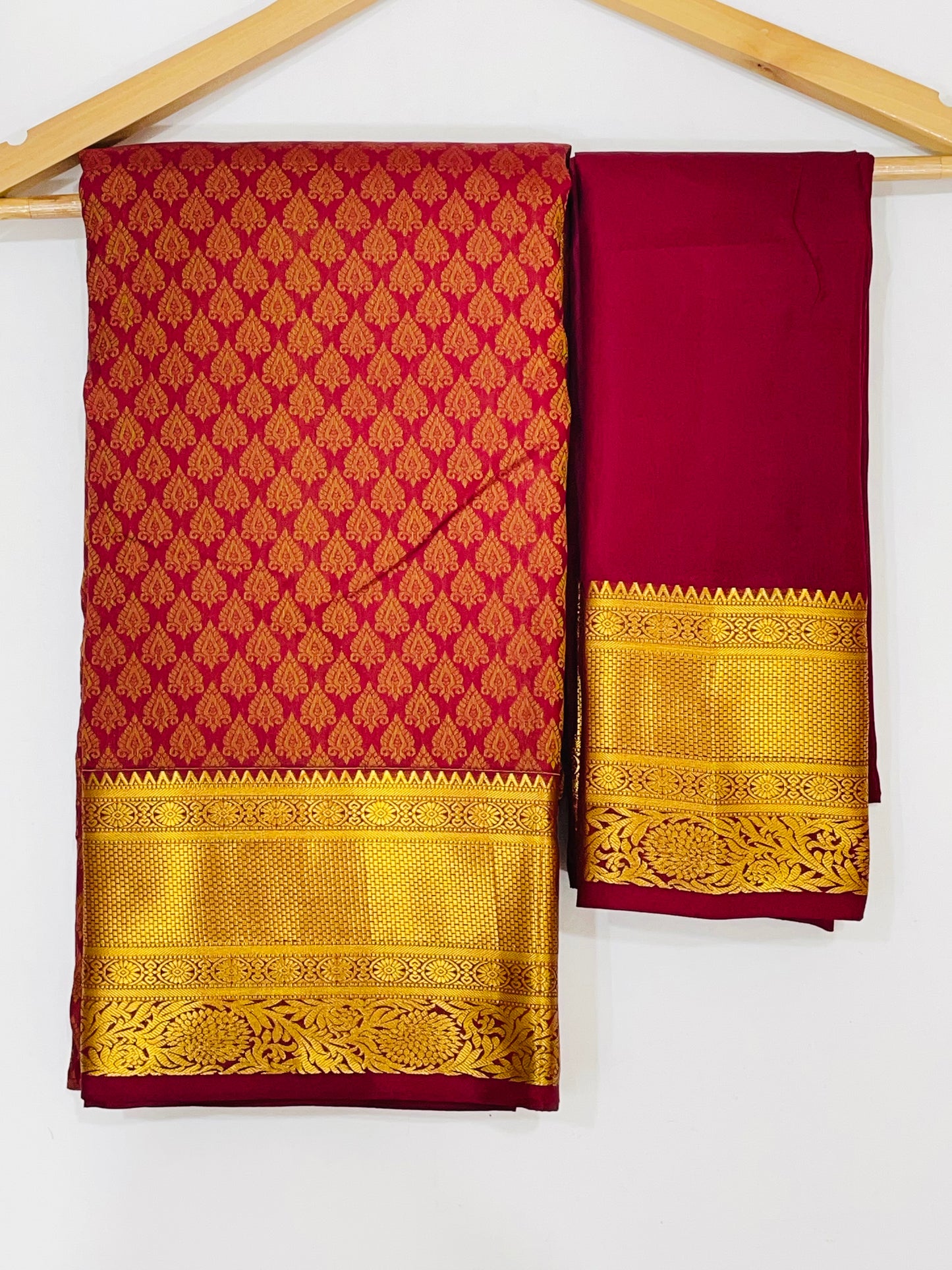 Art Silk Saree With Gold Zari Work For Women In USA