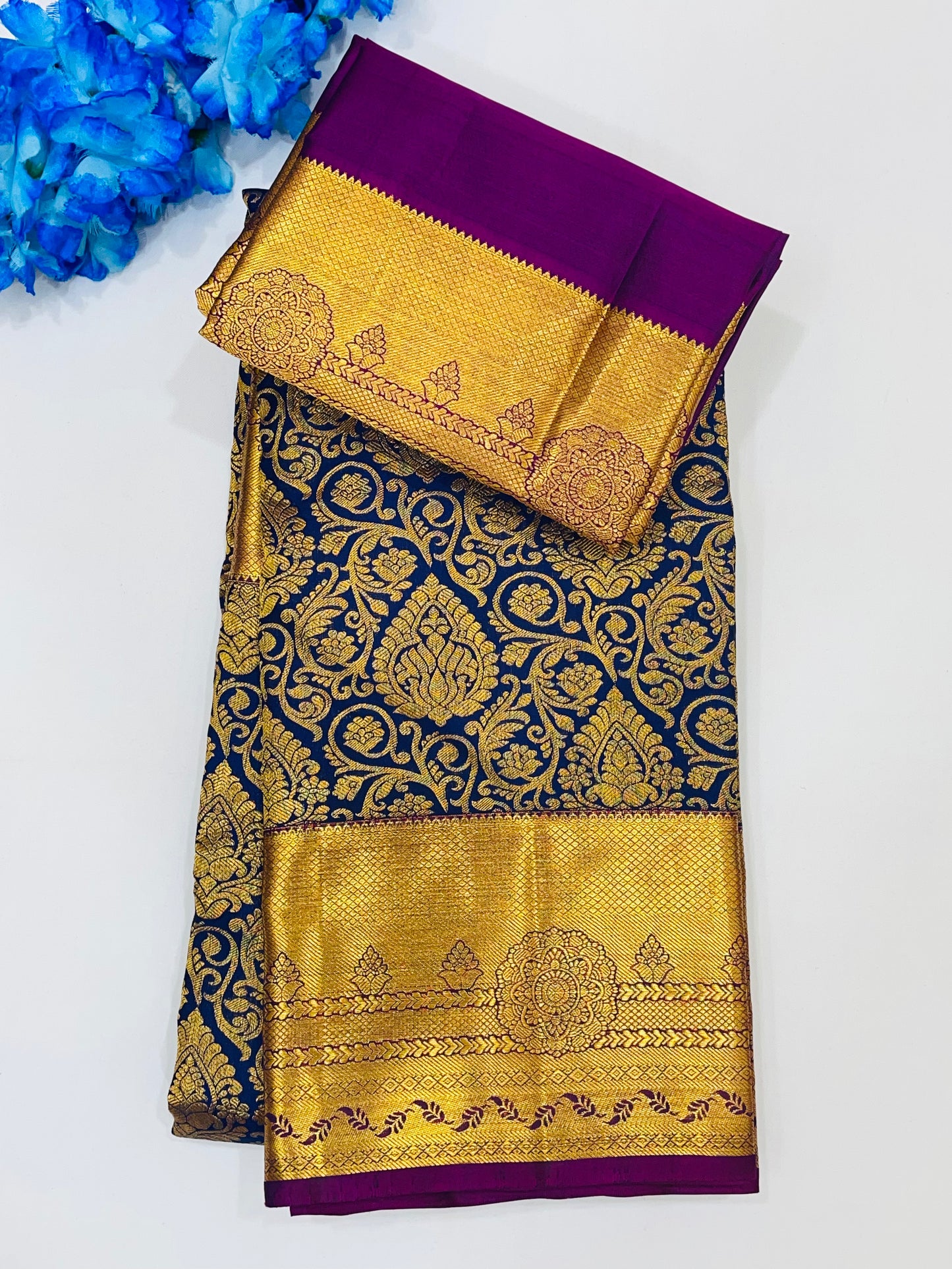 Stunning Dark Blue Colored Pure Kanchi Silk Saree For Women - SILKMARK CERTIFIED
