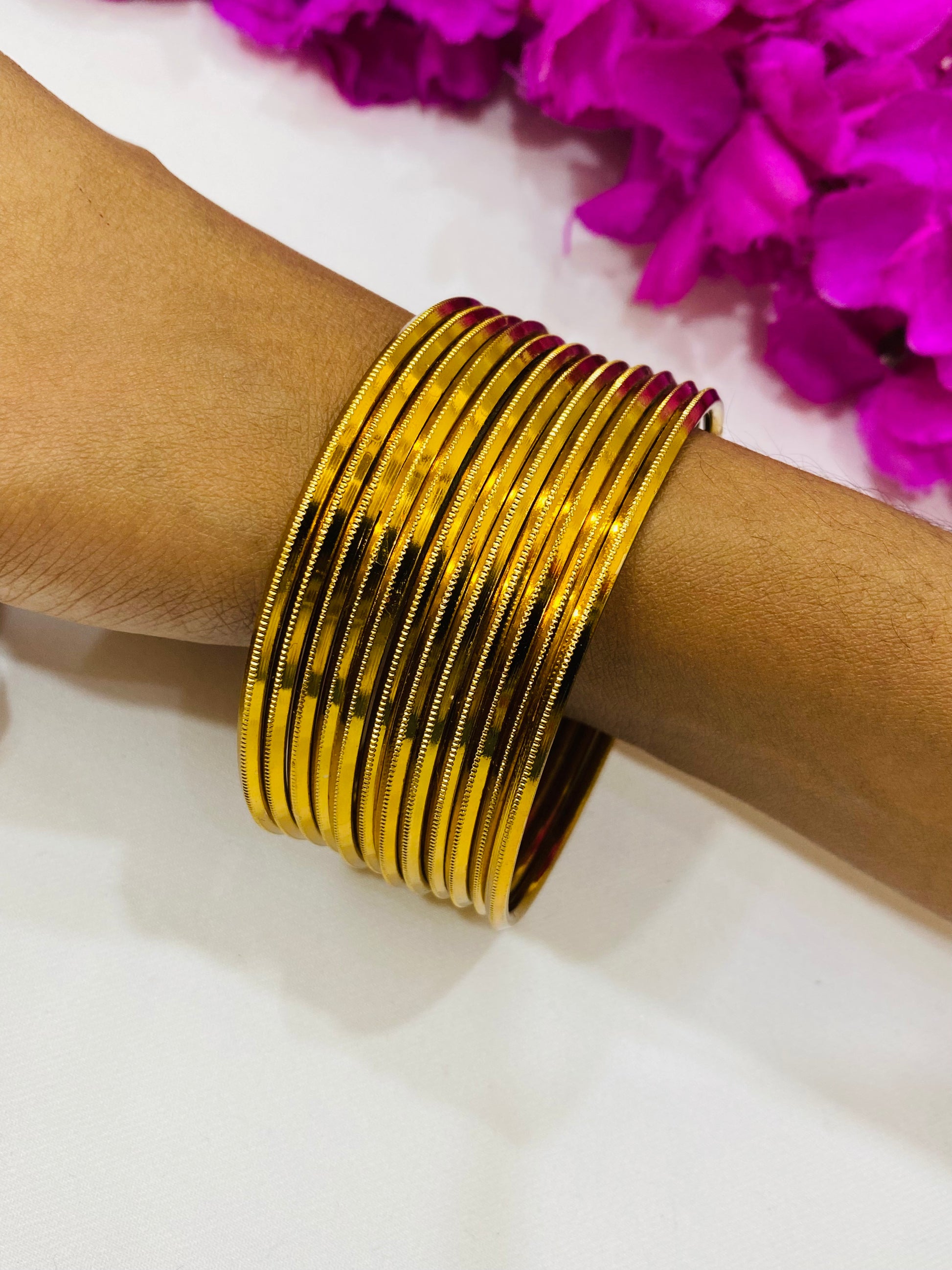 Gold Color Plain Bangles In Chandler