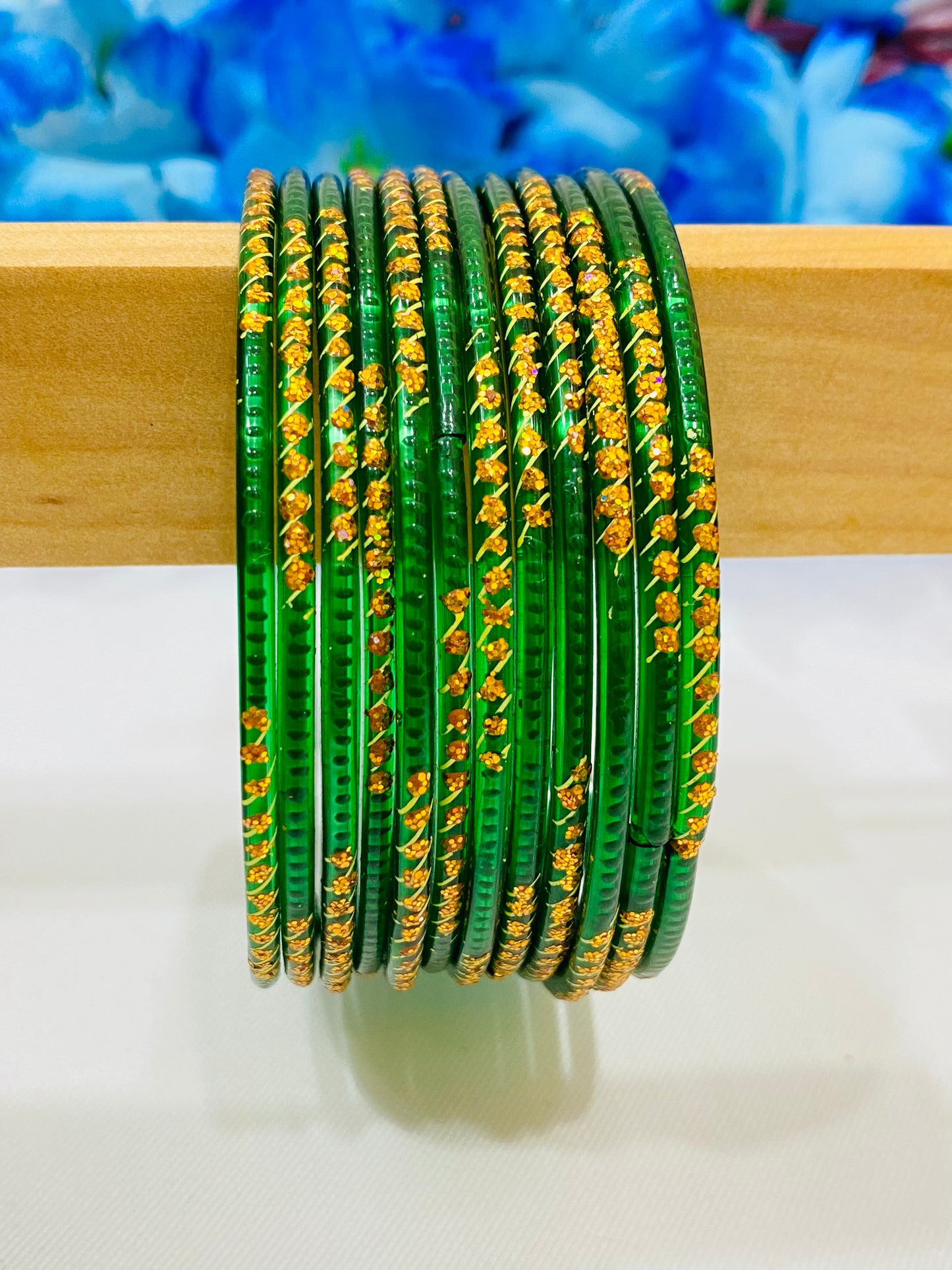 Green Color Glass Bangles For Women Near Me