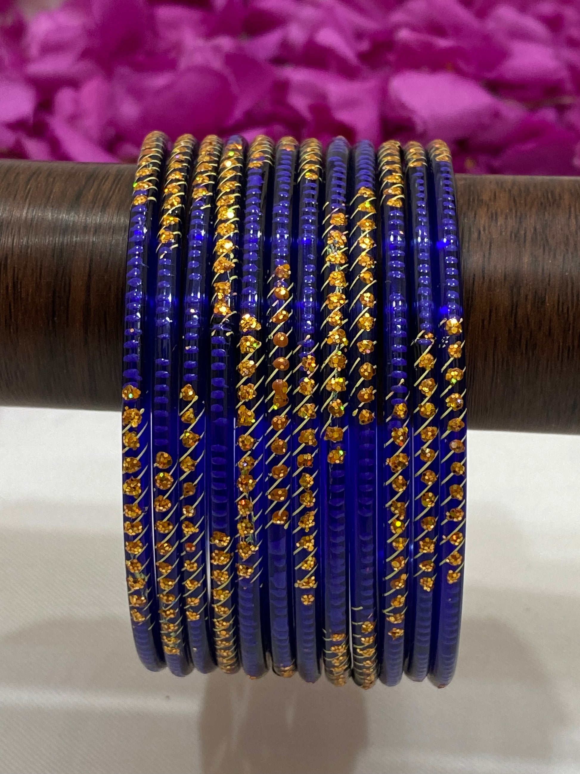 Traditional Design Glass Bangles In Surprise