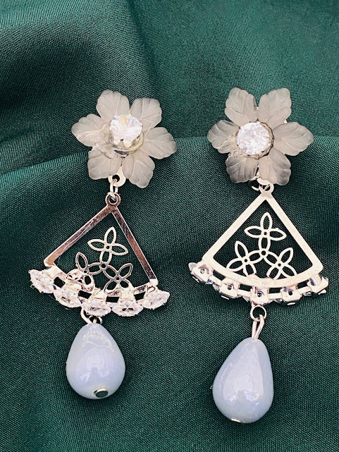 Triangle Gray Earrings with White Pearl Stones In Near Me