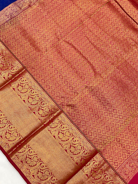 Navy Blue Color Pure Kanchi Silk Saree In Tempe