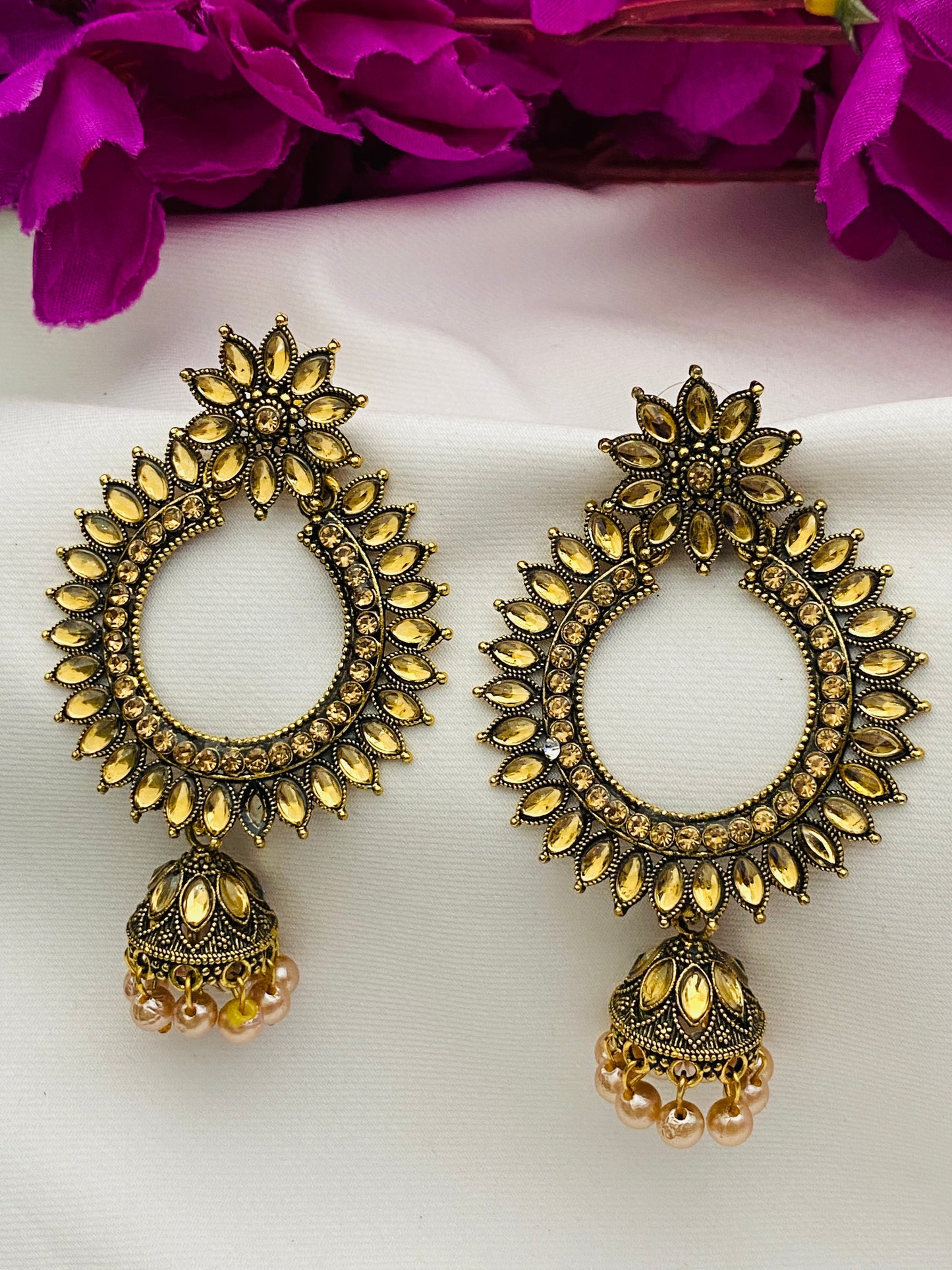 Appealing Floral Design Antique Gold Jhumka Earrings With Beads
