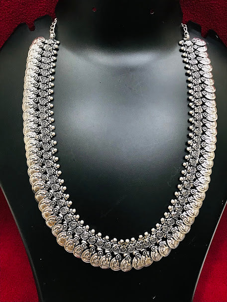 Pleasing Silver Color Oxidized Necklace With Coin Design