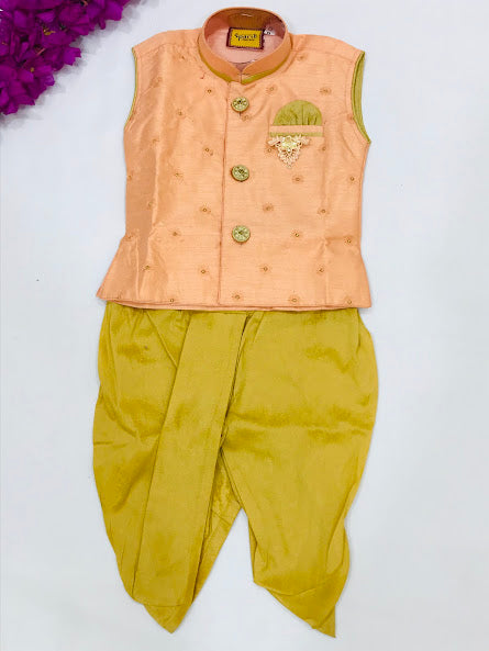 Sherwani Juttis With Brooch Pin In Kingman