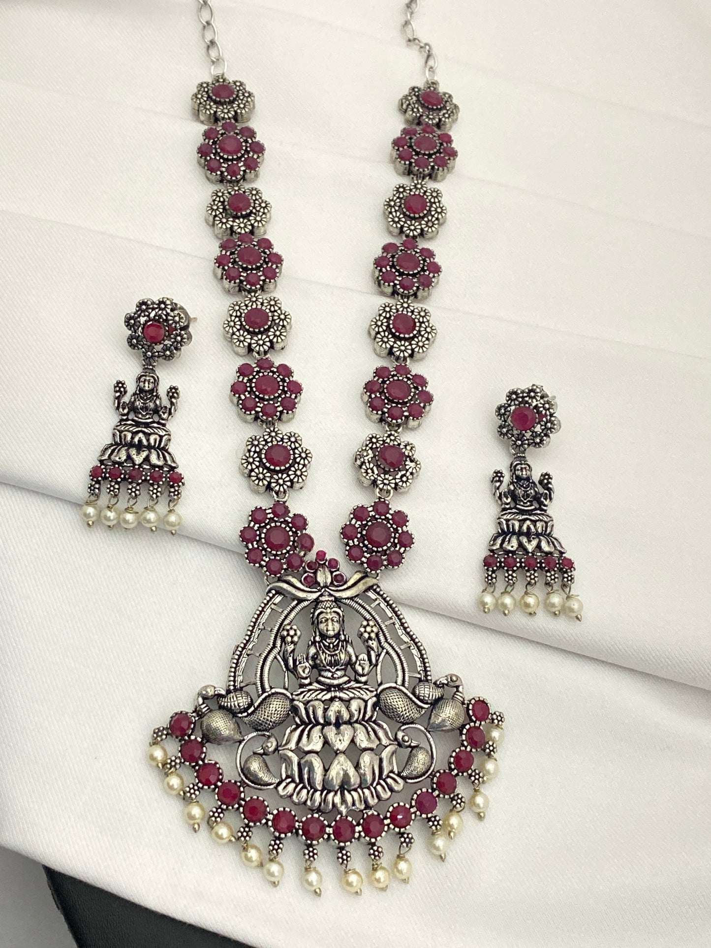 Temple Design Stone Studded Goddess Lakshmi Pendant Necklace Set Near Me