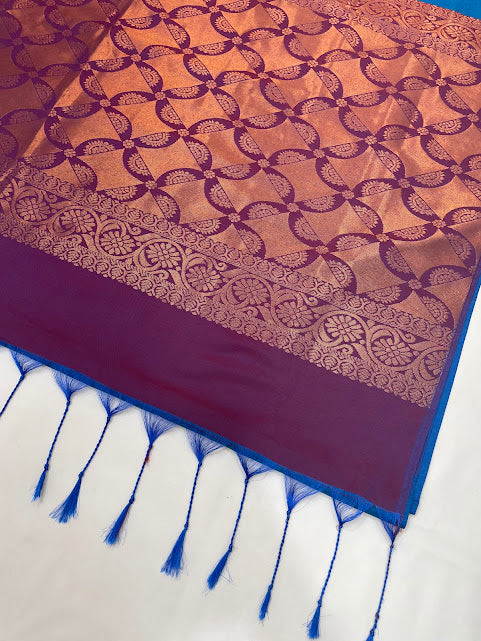 Alluring Blue Color Soft Silk Saree With Contrast Rich Pallu In Tempe