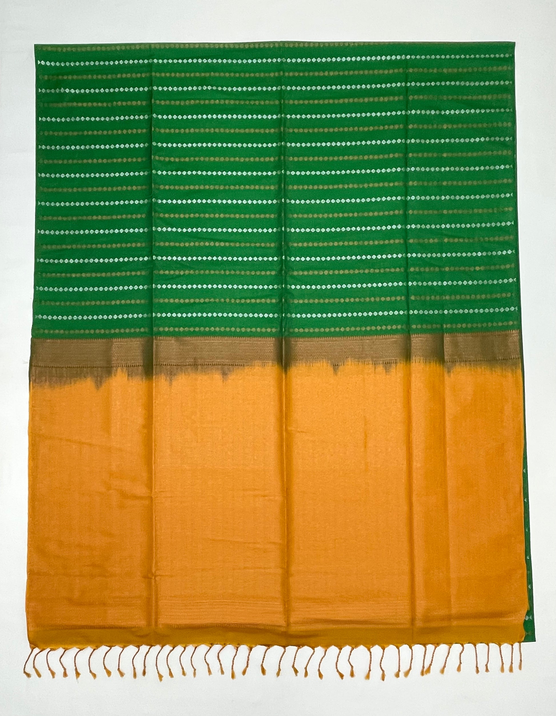 Green Color Soft Silk Saree With Contrast Rich Pallu In Tempe