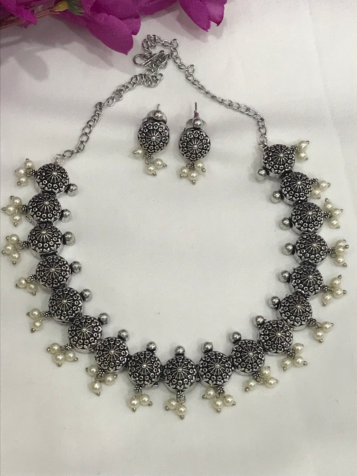 Silver Plated oxidized Necklace Set With Earrings in Flagstaff