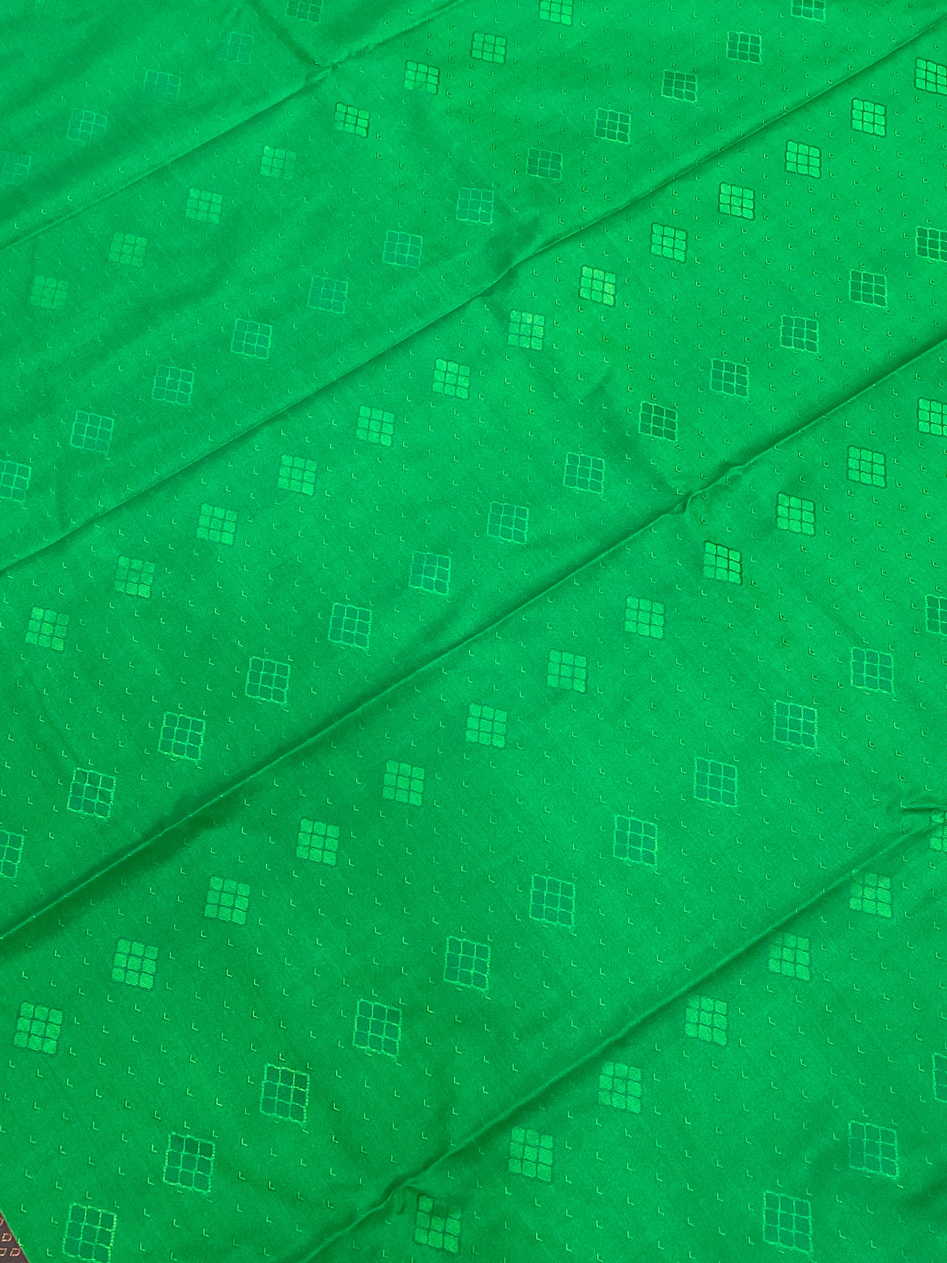 Green Color Soft Silk Saree With Contrast Pallu And Fancy Tassels In Tucson