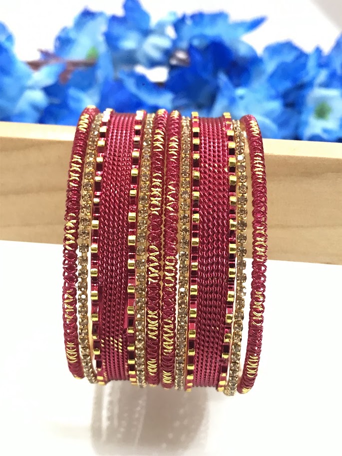 Exclusive Red Color Design Metal Bangles In Suncity