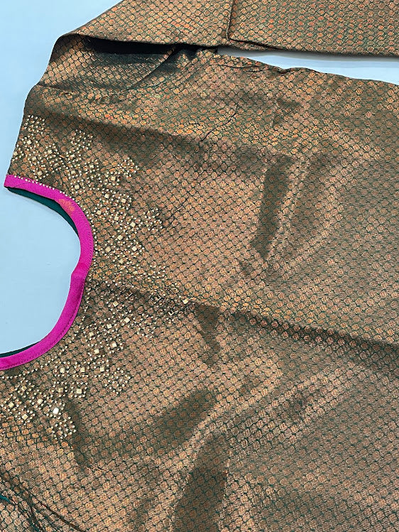 Pink Color With Zari Work Choli Set In Surprise