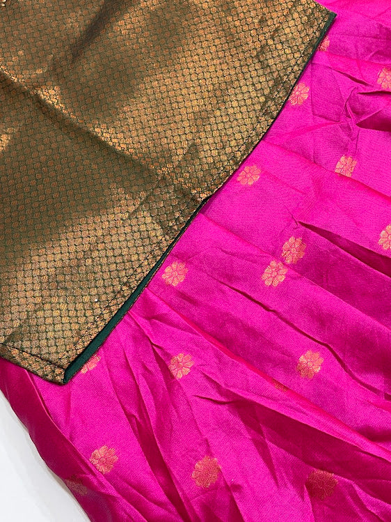 Pink Color With Zari Work Choli Set In Yuma