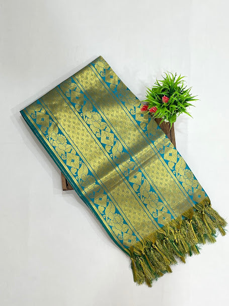 Beautiful Green Color Art Silk With Designer Zari Work (Ponnadai) For Guest Near Me