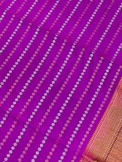 Purple Color Soft Silk Saree With Zari Work on Pallu In Perioa