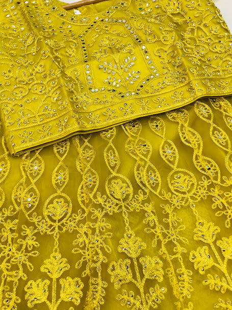 Choli Set With Dupatta For Girls In Tempe